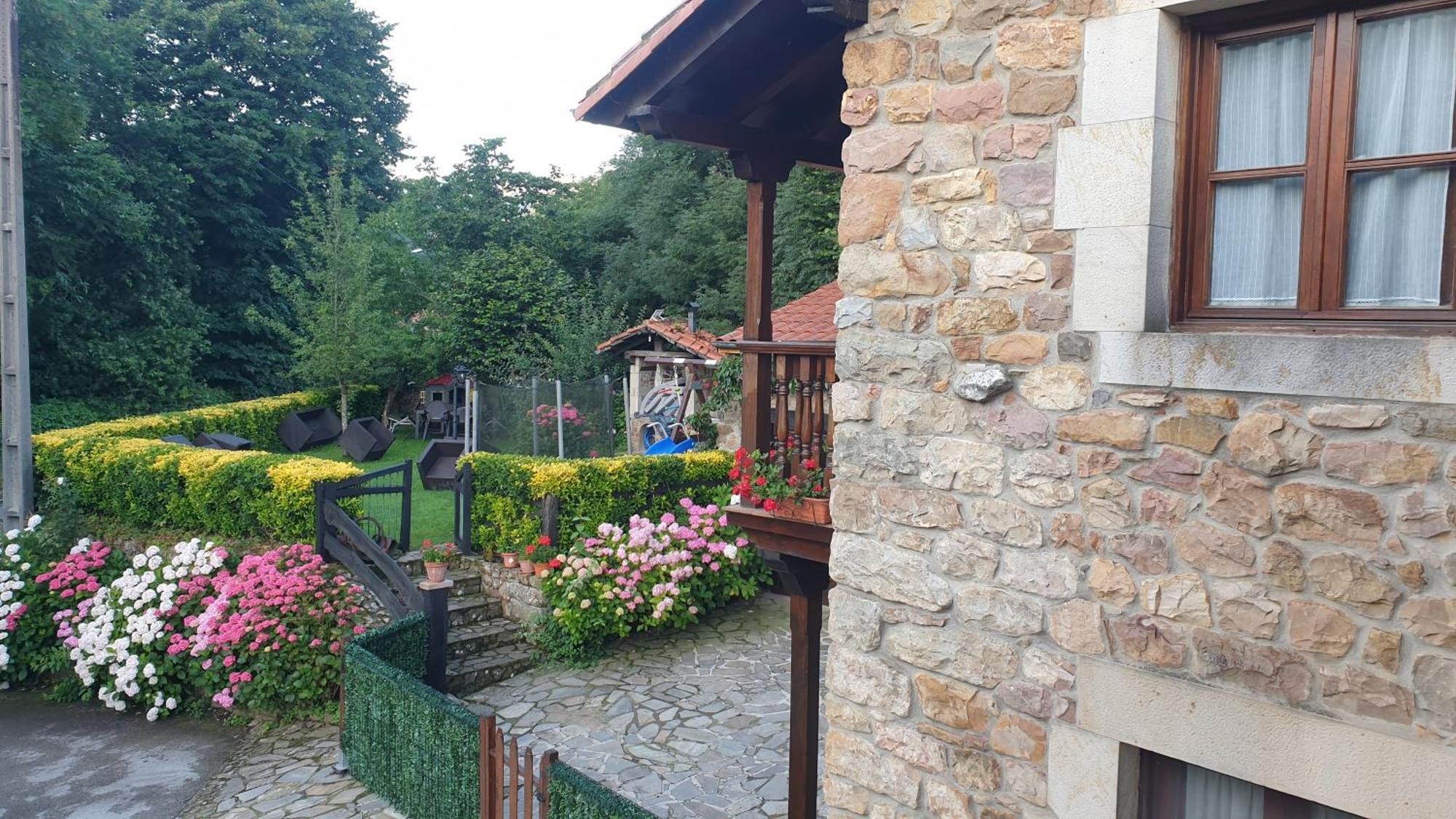 Casa Rural Caborzal Renedo De Cabuerniga Εξωτερικό φωτογραφία