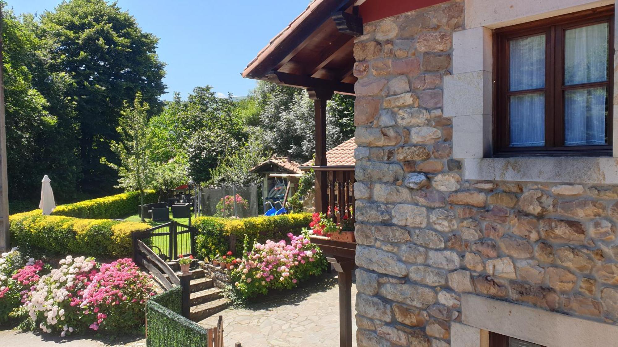 Casa Rural Caborzal Renedo De Cabuerniga Εξωτερικό φωτογραφία