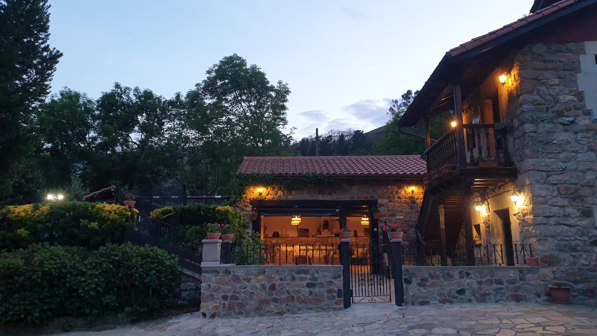 Casa Rural Caborzal Renedo De Cabuerniga Εξωτερικό φωτογραφία