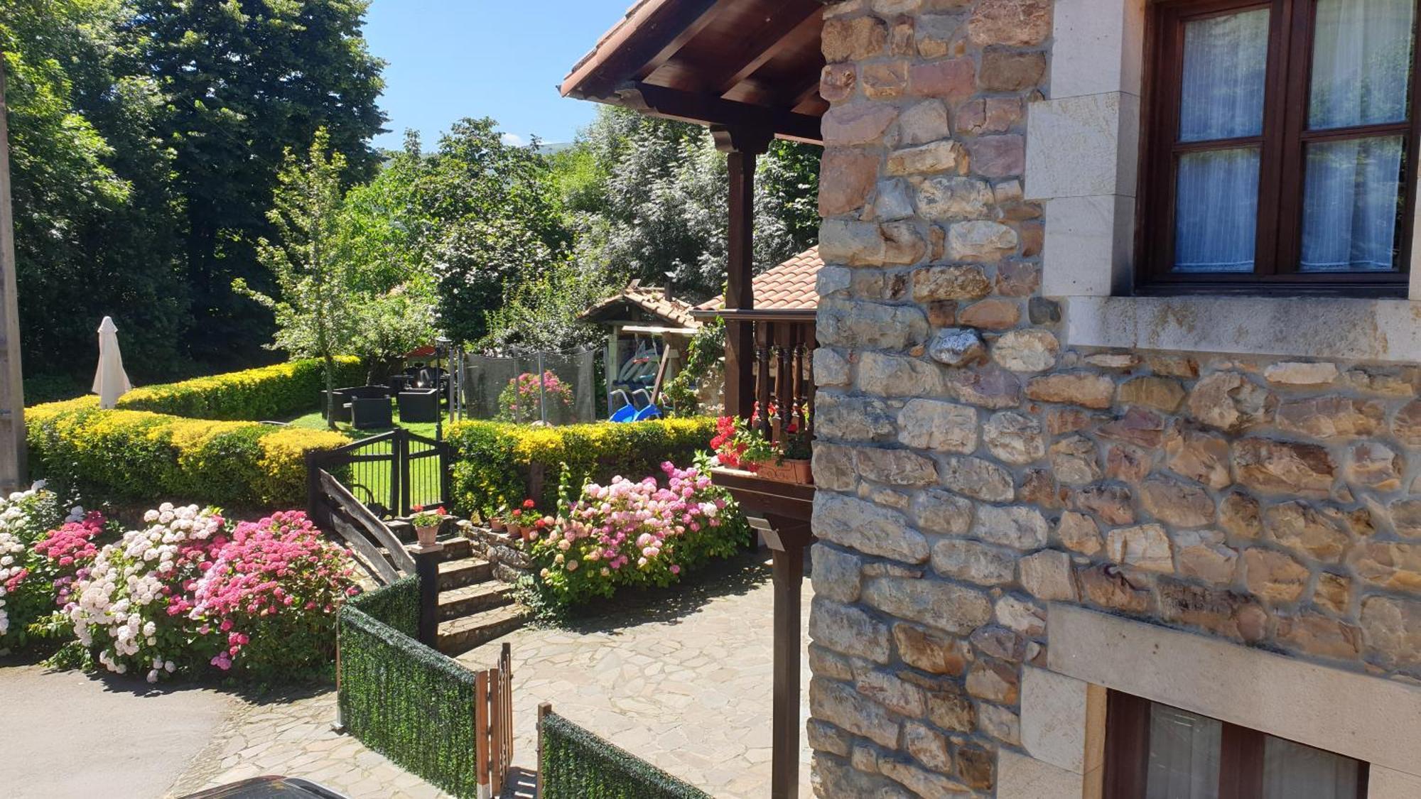 Casa Rural Caborzal Renedo De Cabuerniga Εξωτερικό φωτογραφία